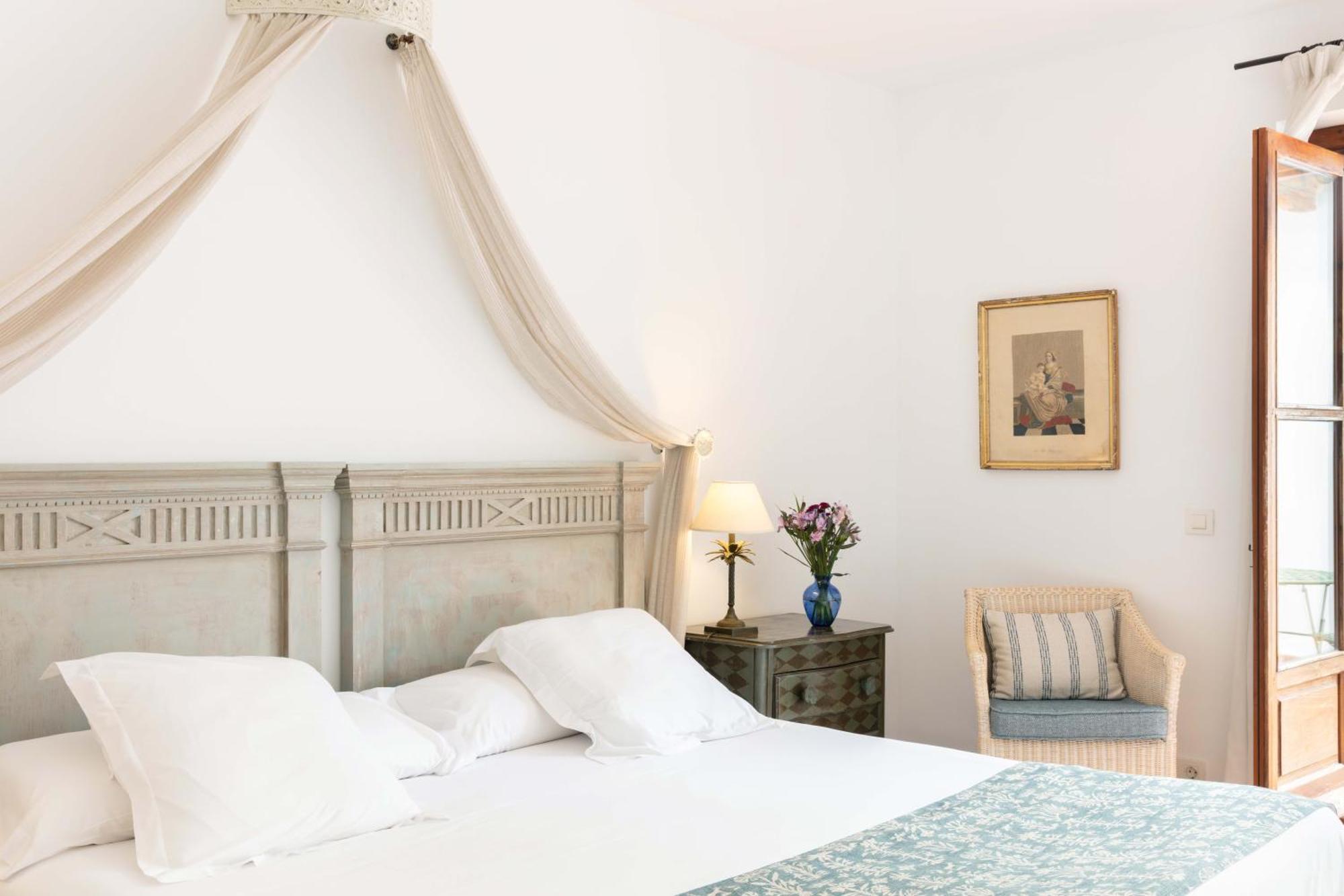 Hotel Puerta De La Luna バエサ エクステリア 写真