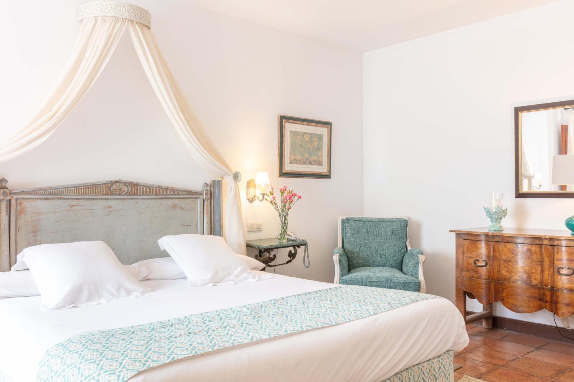 Hotel Puerta De La Luna バエサ エクステリア 写真